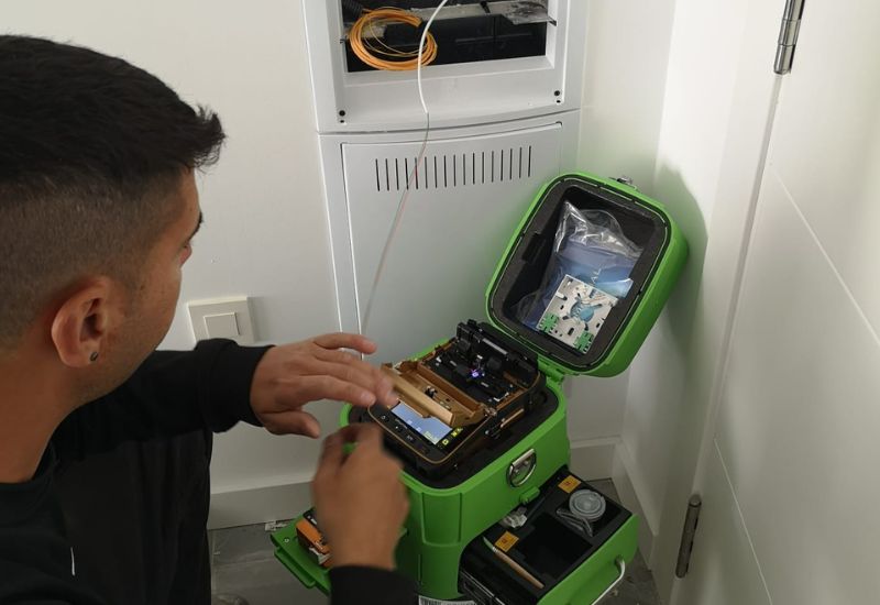 instalador fibra óptica
