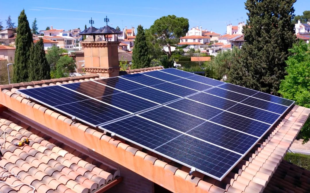 Nueva instalación solar en Monteluz (Peligros)