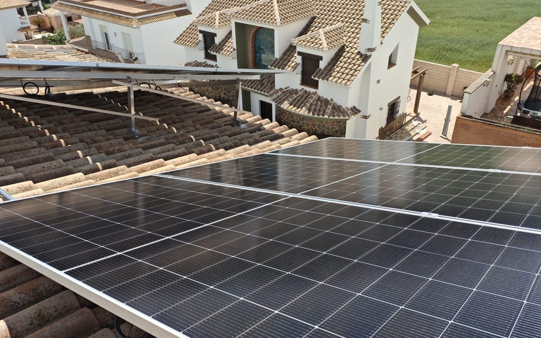 Instalación fotovoltaica de 6 kW en Colmenar (Málaga)